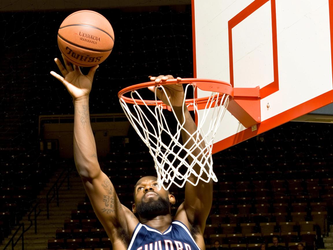 米兰体育官网入口-那不勒斯主场小胜AC米兰，保持不败  第3张